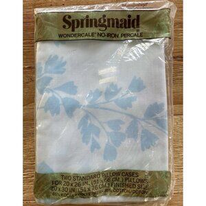 VTG Springmaid MARIPOSA Wondercale Two Pillowcases Blue Flowers MOD Butterfly